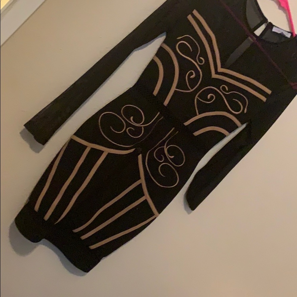 Medium dress